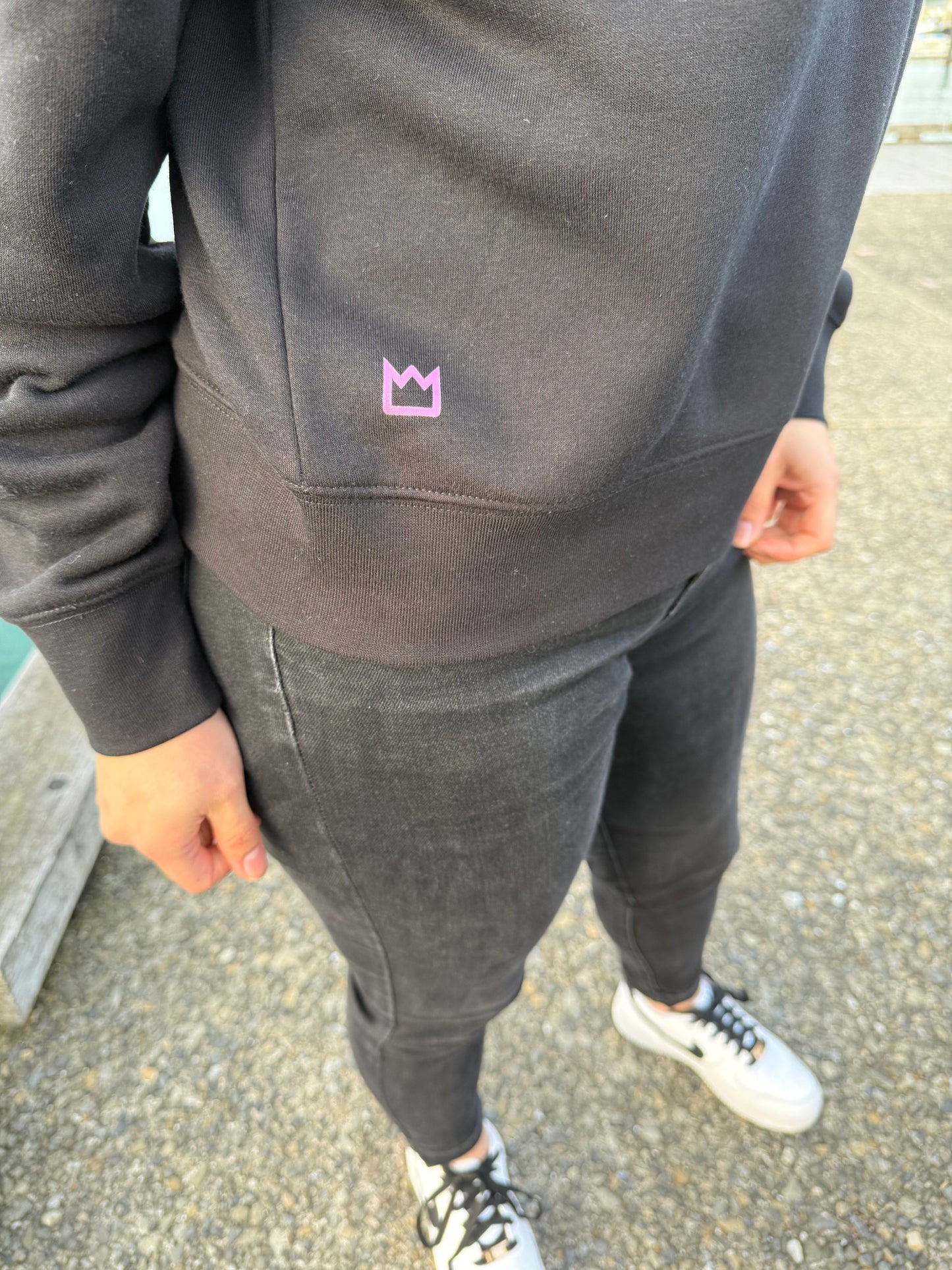 Womens Metallic Crew